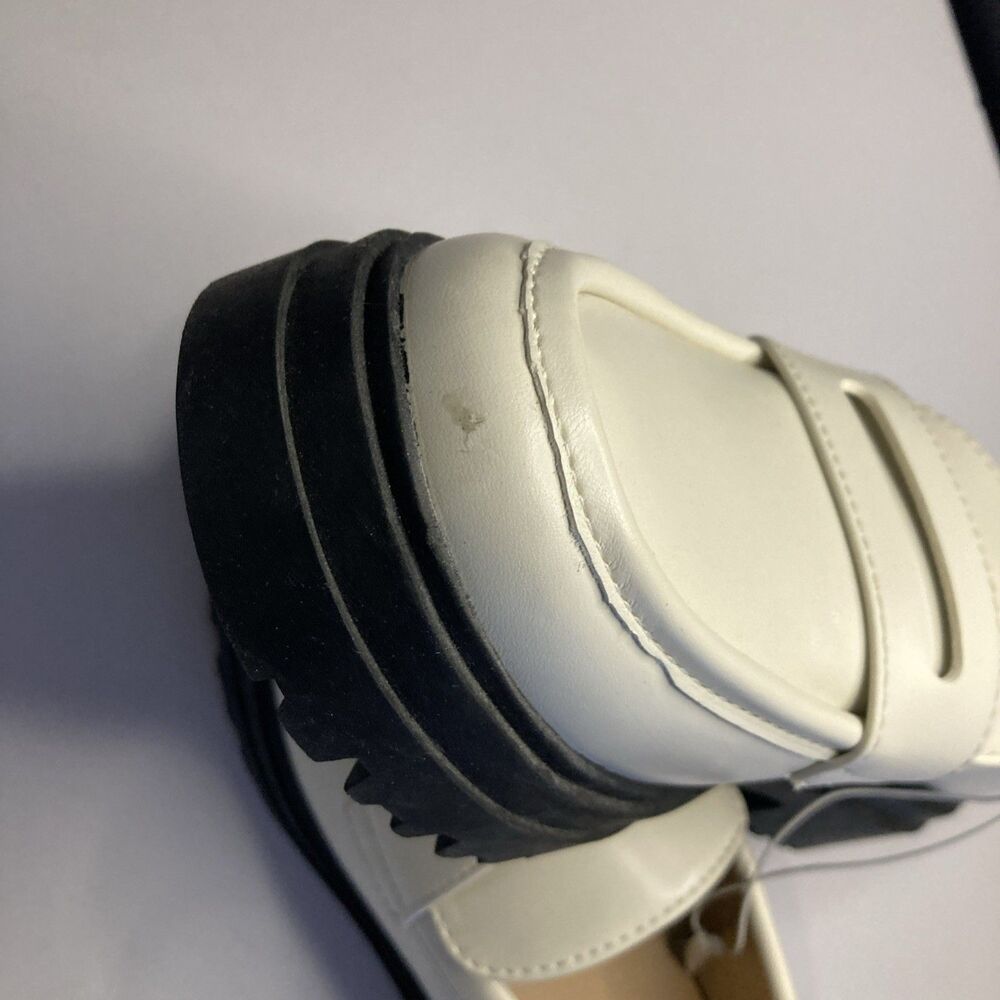 Womens A New Day White Penny Loafer Size 8 Chunky Rubber Black Soles New w/ Tags - Picture 9 of 12